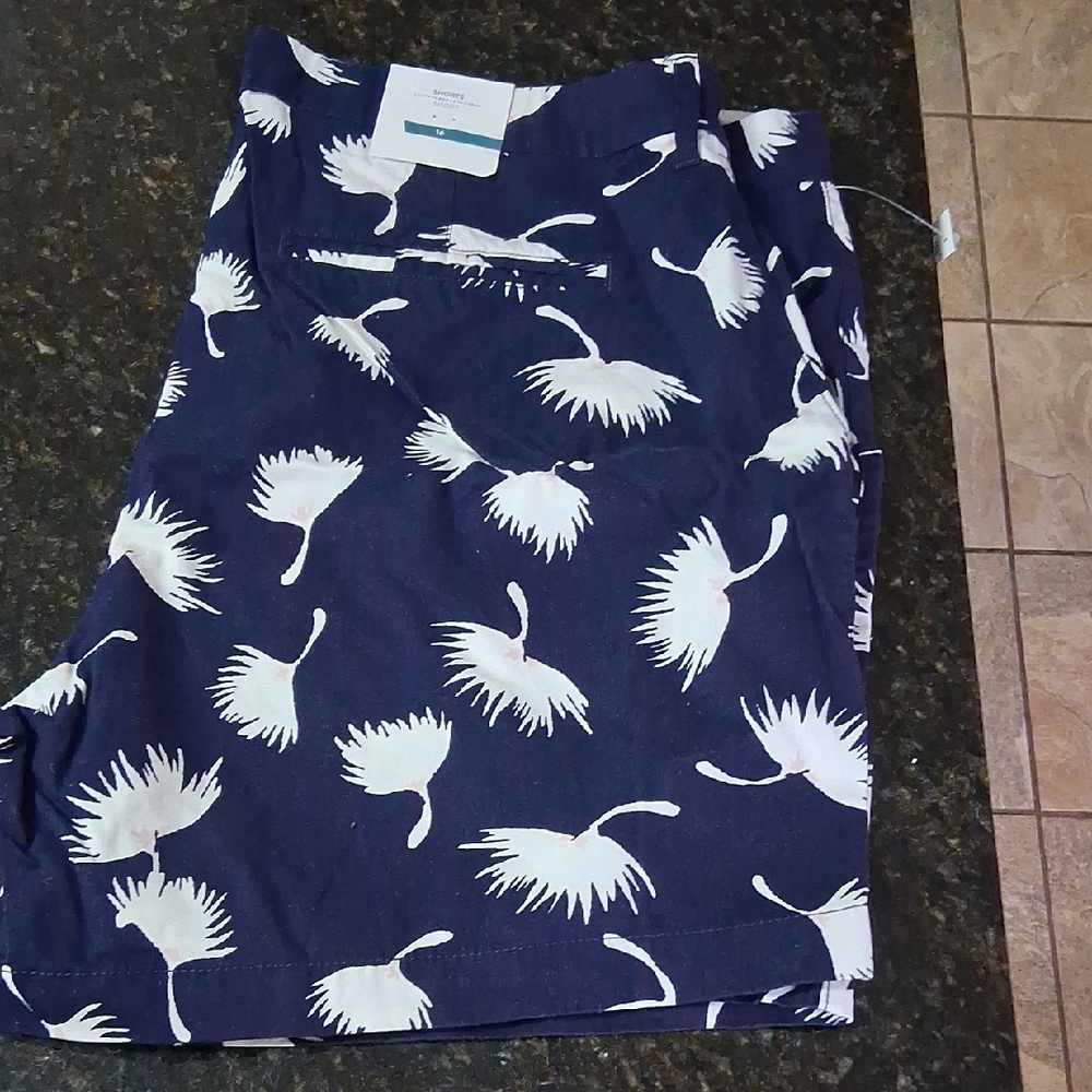Old Navy Navy Blue and White Women Shorts